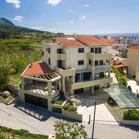 פודסטראנה Apartments Leon מראה חיצוני תמונה