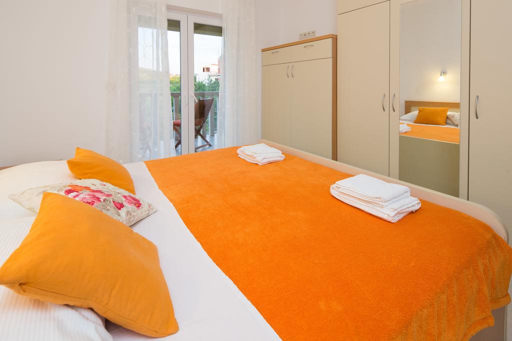 פודסטראנה Apartments Leon חדר תמונה
