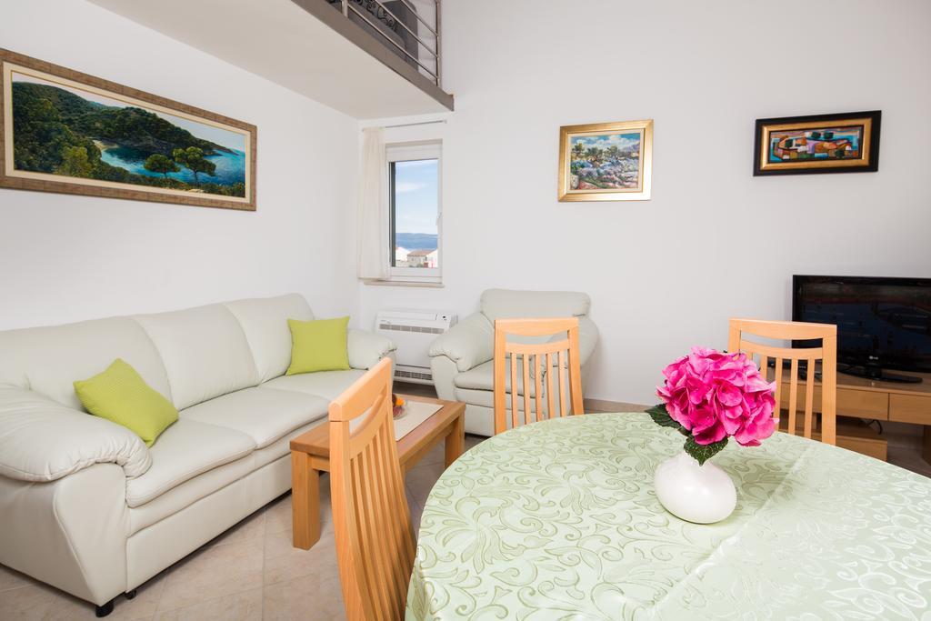 פודסטראנה Apartments Leon חדר תמונה