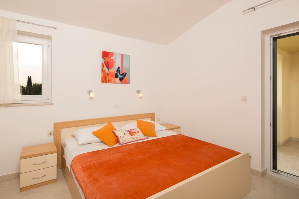 פודסטראנה Apartments Leon חדר תמונה
