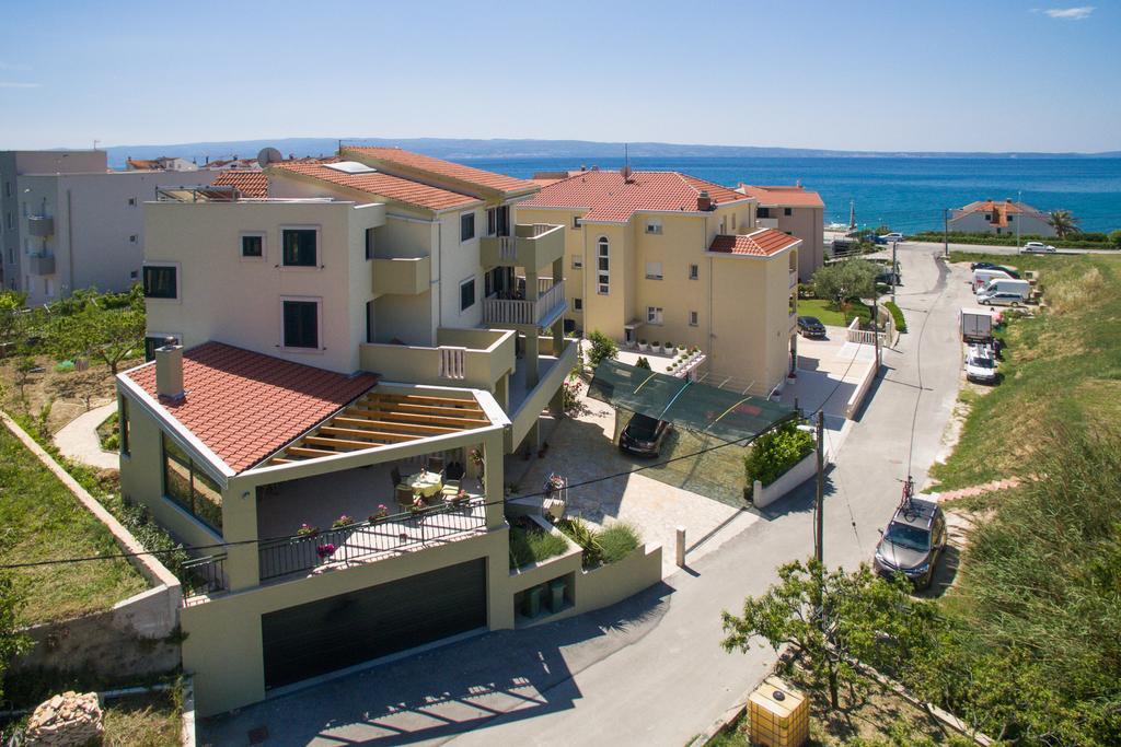 פודסטראנה Apartments Leon מראה חיצוני תמונה
