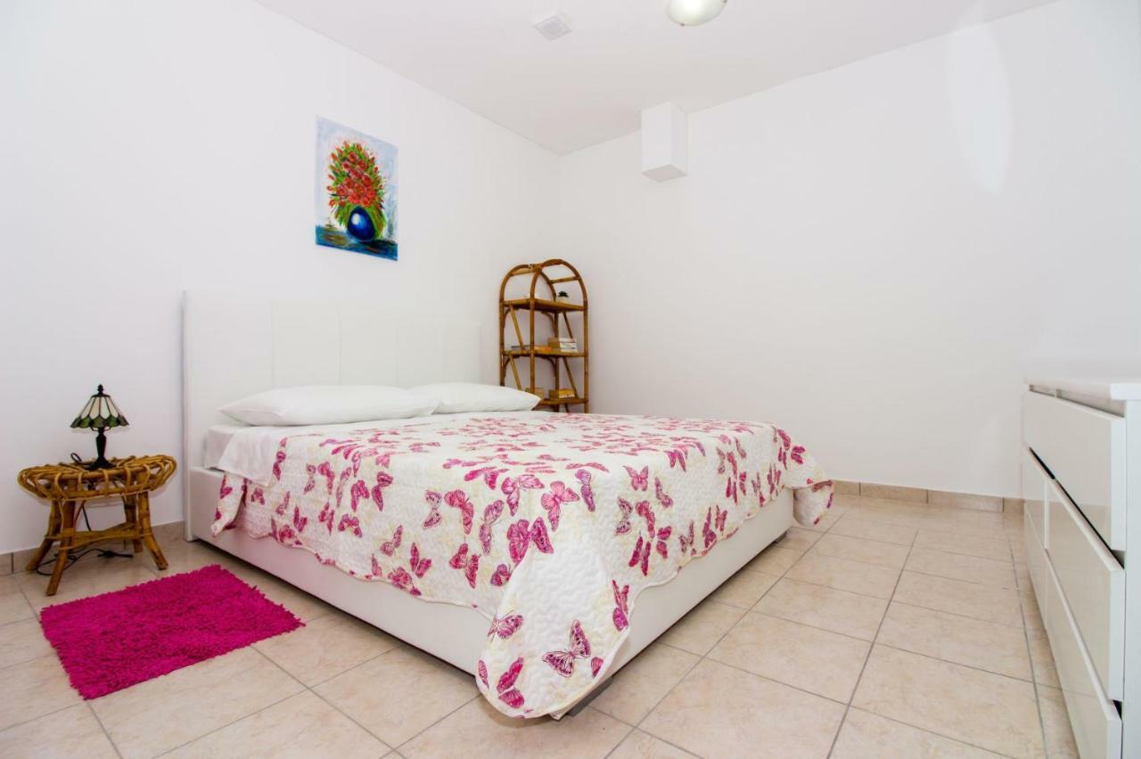 פודסטראנה Apartments Leon מראה חיצוני תמונה